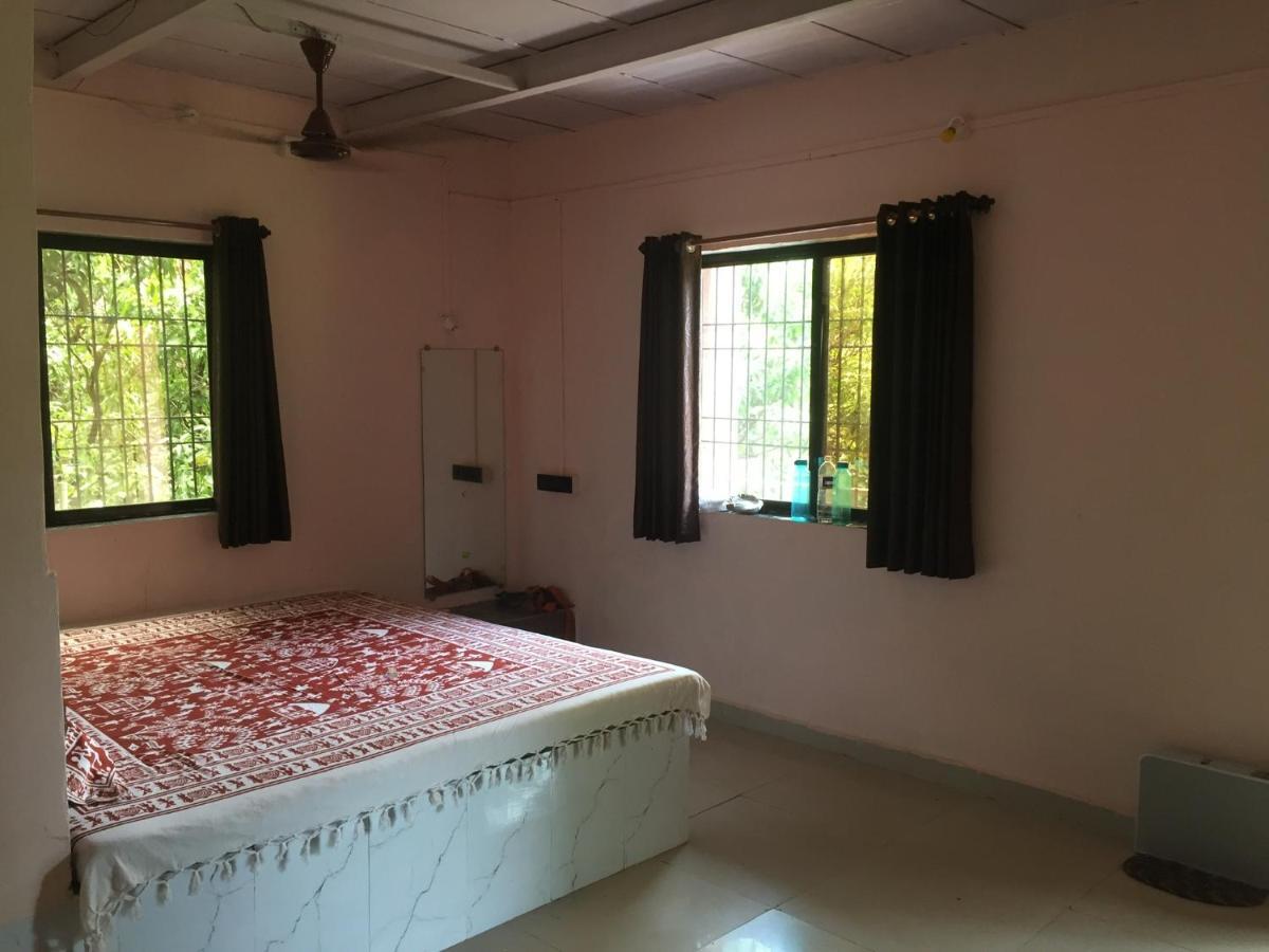 Misty Woods Eco Cottages Harihareshwar Exterior foto
